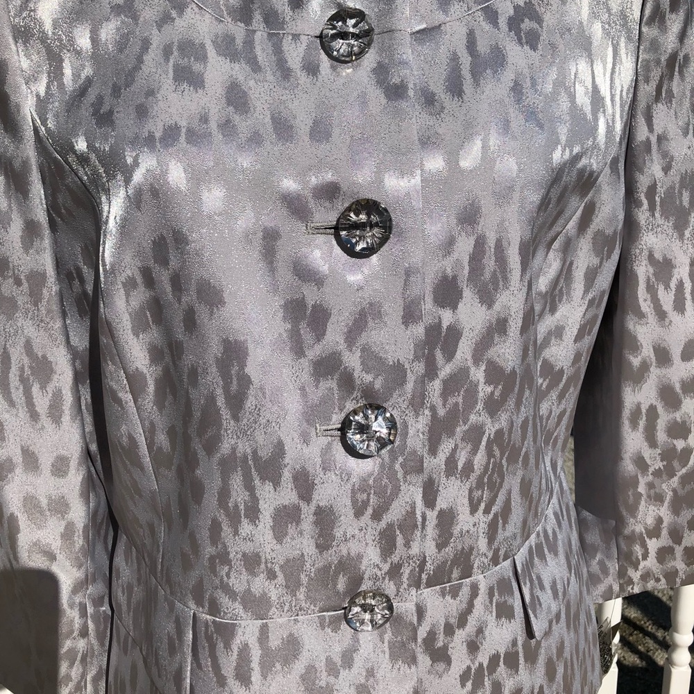Kasper Skirt Suit 16 - Picture 2 of 7